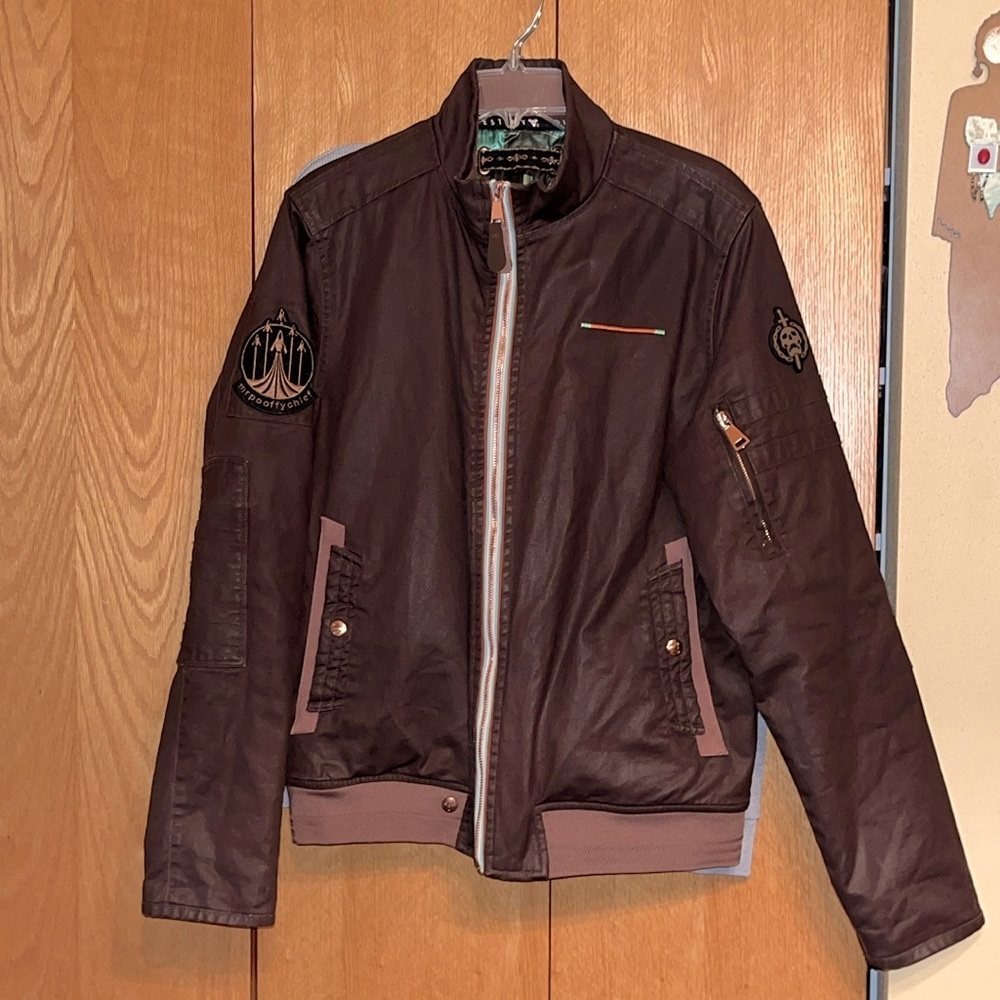 Destiny 2 Bungie Rewards Garden of Salvation Raid M waxed canvas zip jacket EUC